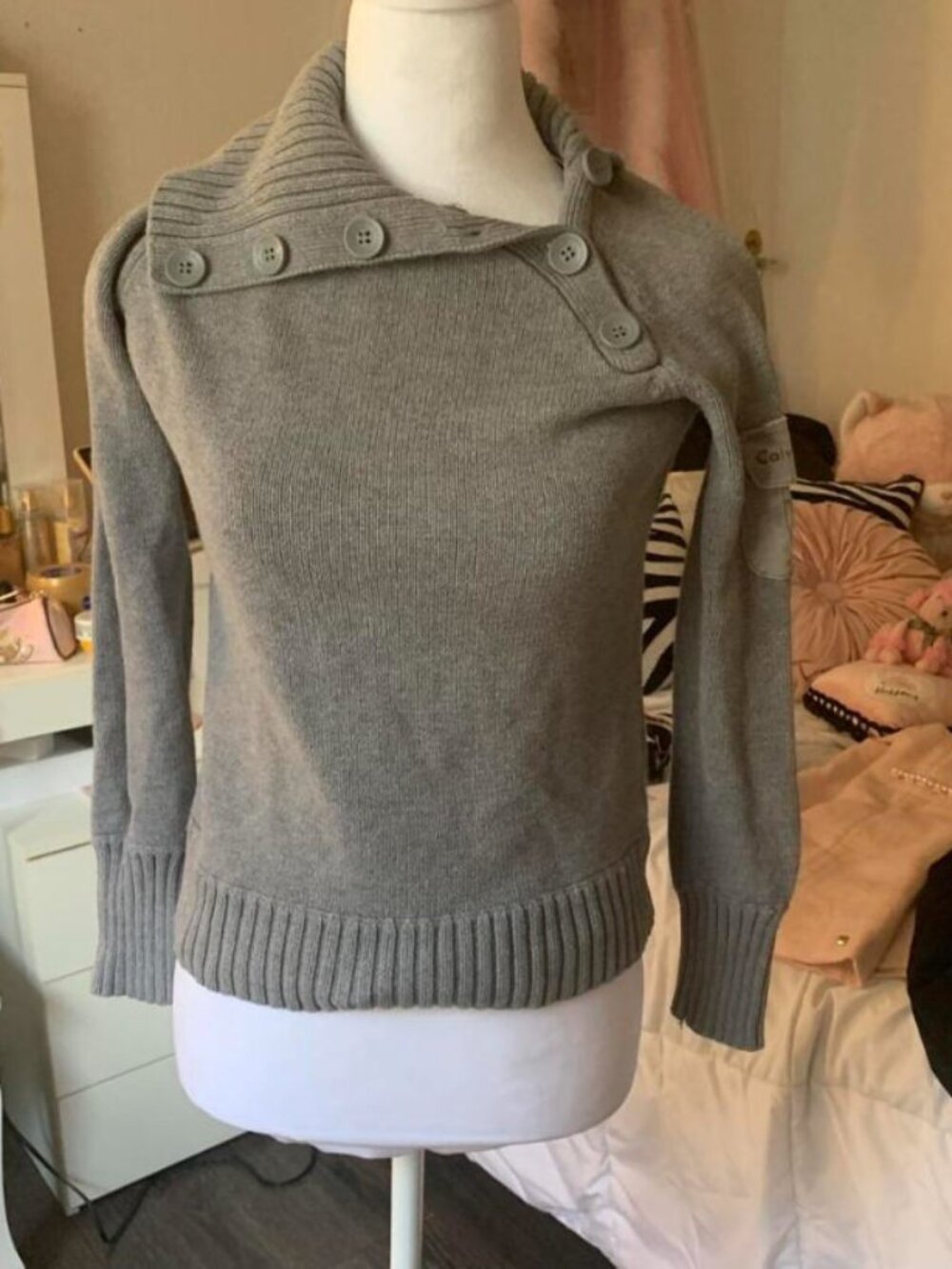 calvin klein sweater
